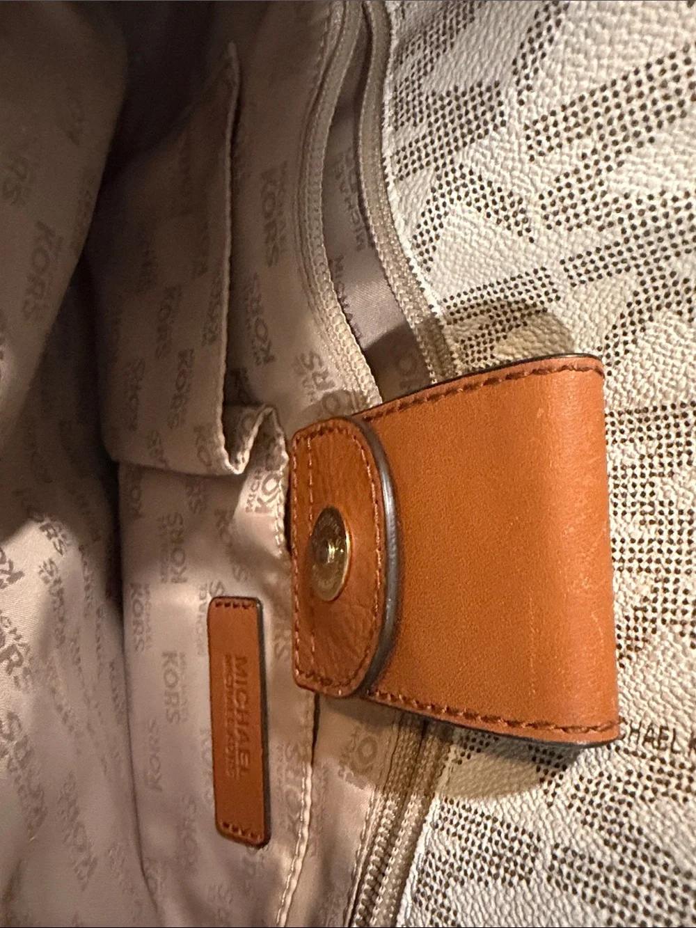 Michael Kors Cream & Brown Signature MK Satchel New without tags